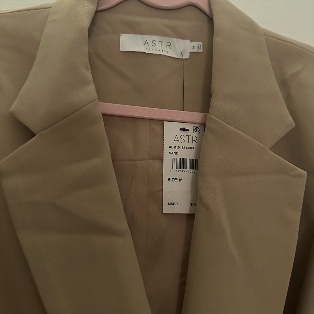 NWT| ASTR THE LABEL TAN BLAZER DRESS - Picture 3 of 3